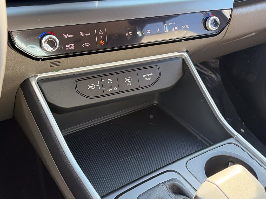 2027 Kia Carnival LXS