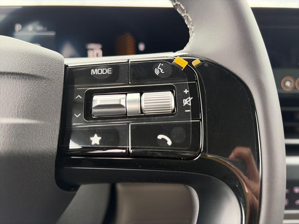 2027 Kia Carnival LXS