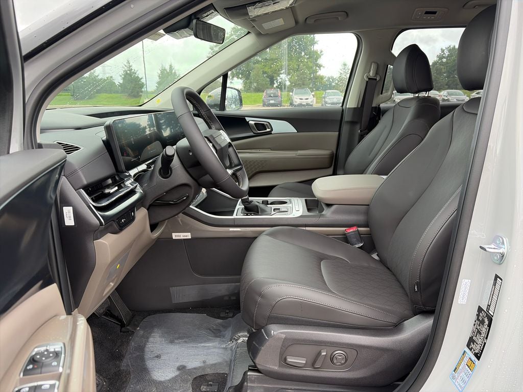 2027 Kia Carnival LXS