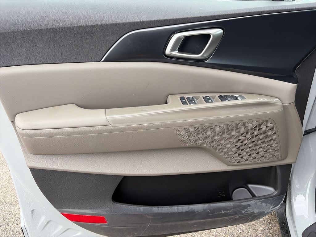 2027 Kia Carnival LXS