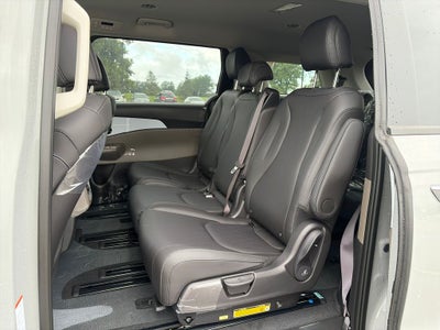 2027 Kia Carnival LXS