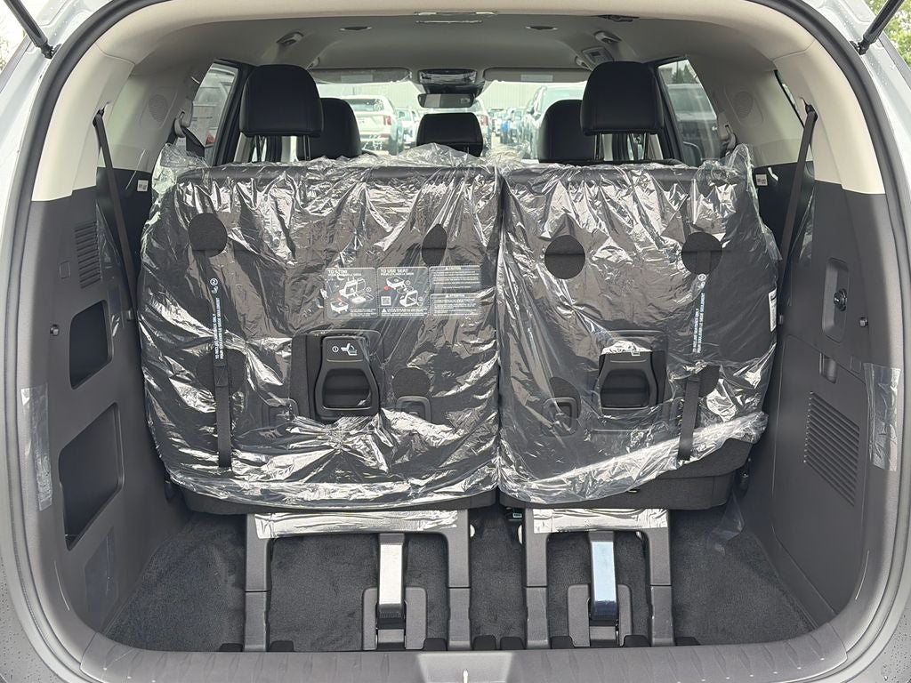 2027 Kia Carnival LXS