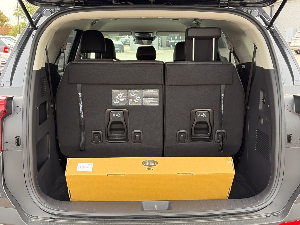 2027 Kia Carnival Hybrid LXS