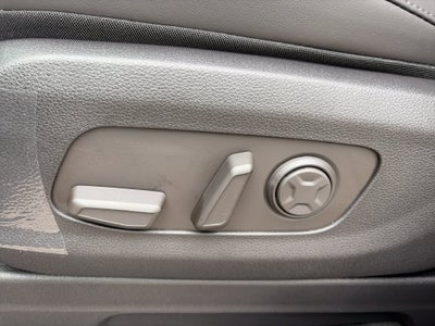 2027 Kia Carnival EX