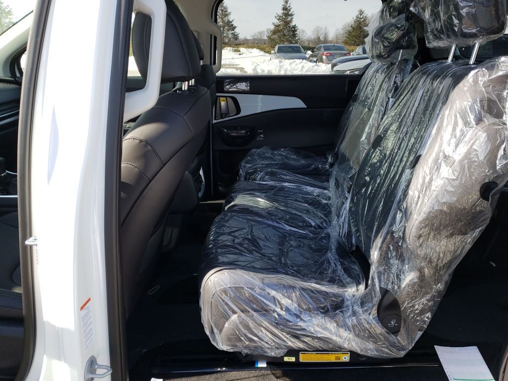 2026 Kia Carnival SX