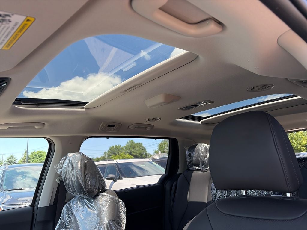 2026 Kia Carnival SX