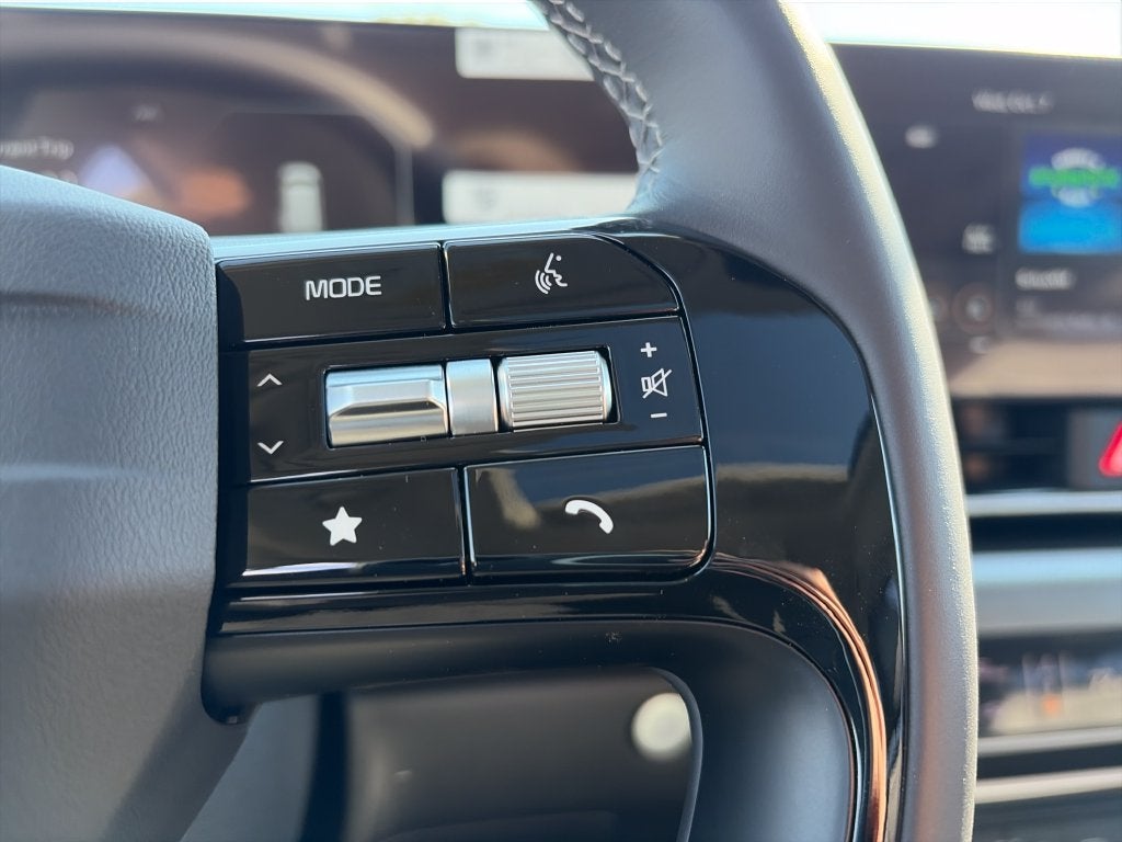2027 Kia Carnival SX