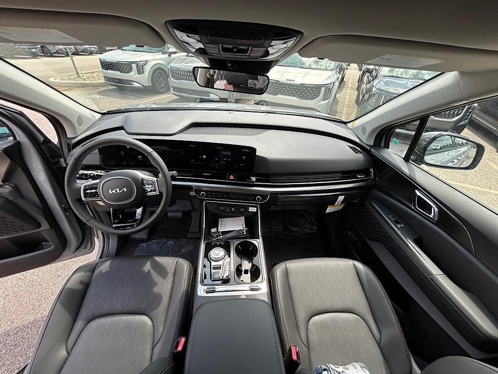 2025 Kia Carnival Hybrid SX