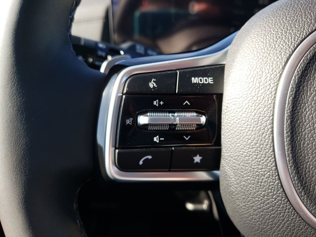 2026 Kia Carnival Hybrid Base