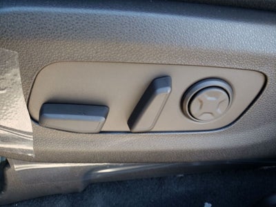 2026 Kia Carnival Hybrid Base