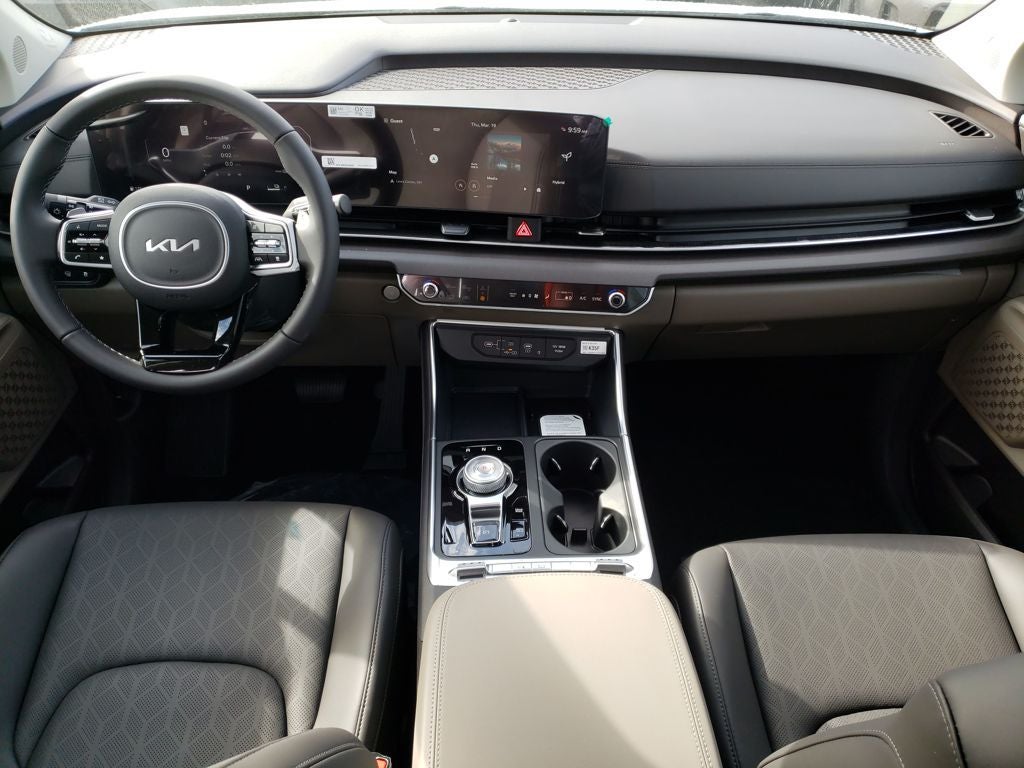 2026 Kia Carnival Hybrid Base