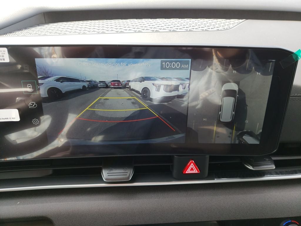 2026 Kia Carnival Hybrid Base