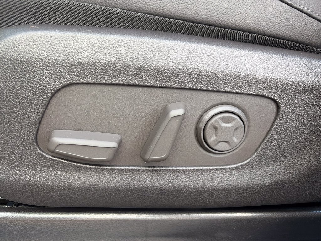 2027 Kia Carnival Hybrid SX Prestige