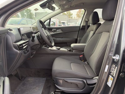 2027 Kia Sportage Hybrid LX