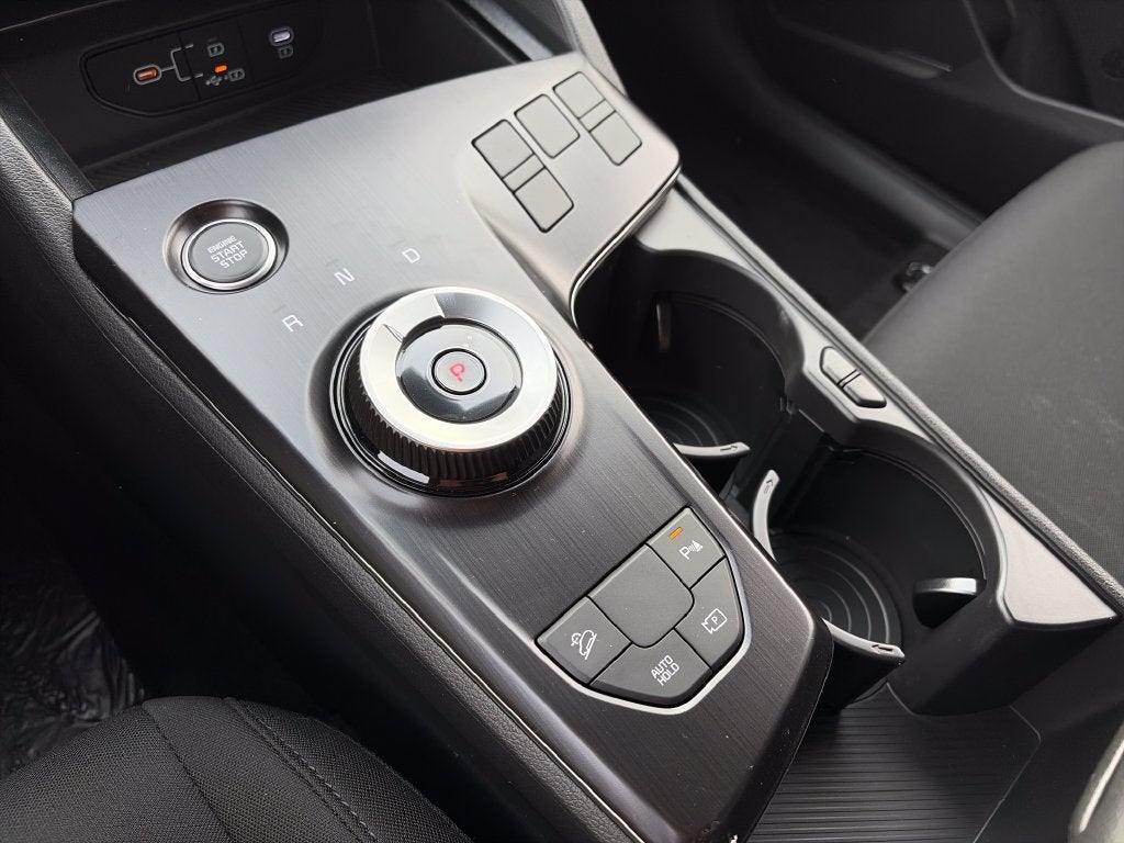 2027 Kia Sportage Hybrid LX