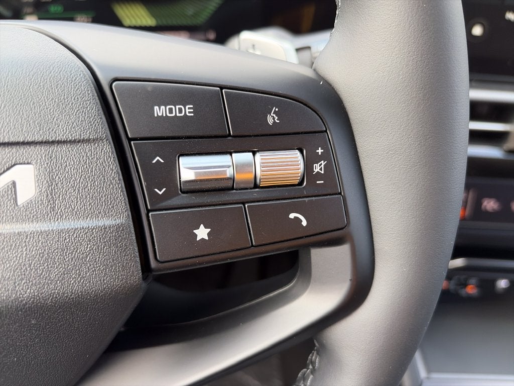 2027 Kia Sportage Hybrid LX