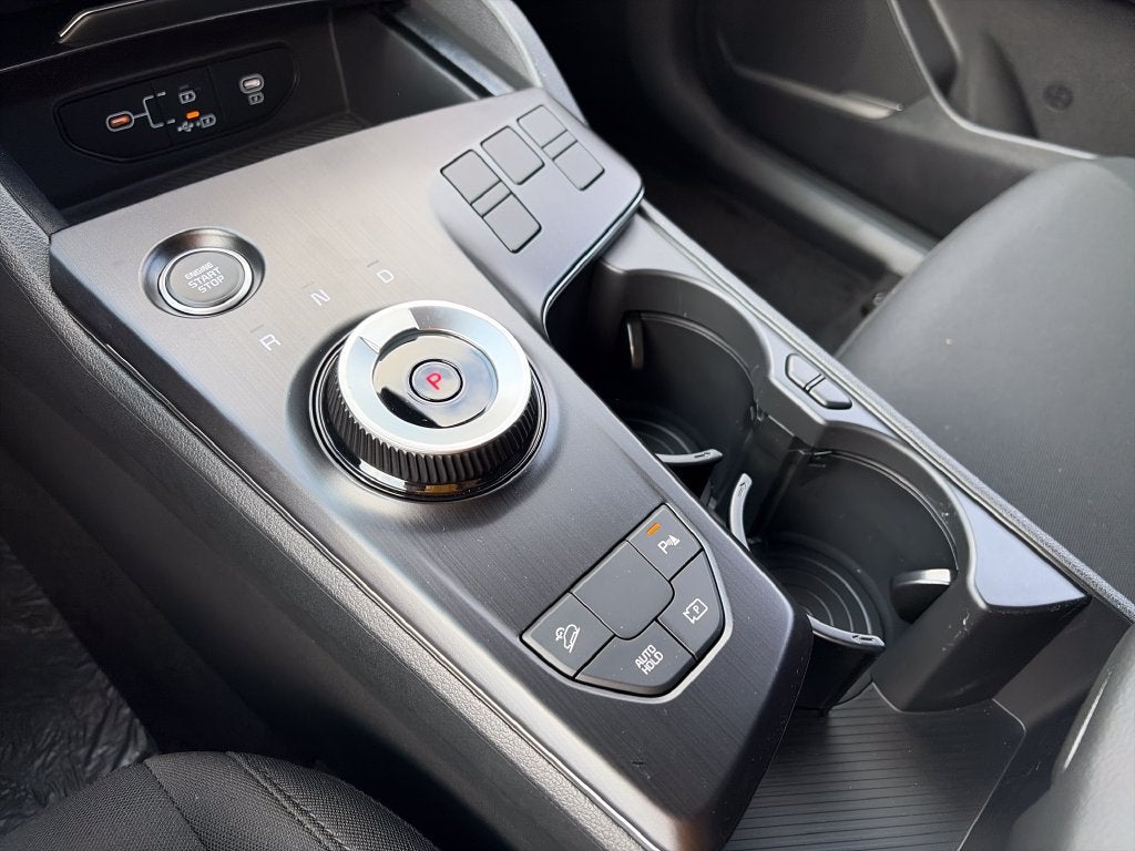 2027 Kia Sportage Hybrid LX