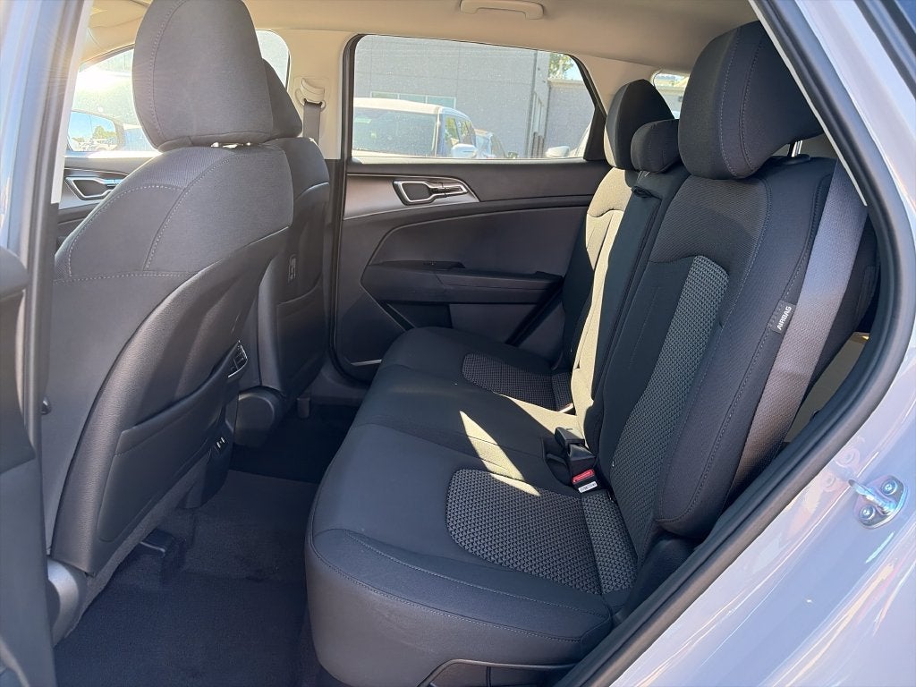 2027 Kia Sportage Hybrid S