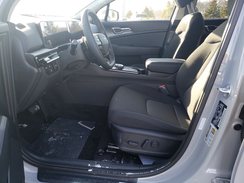 2026 Kia Sportage Hybrid S