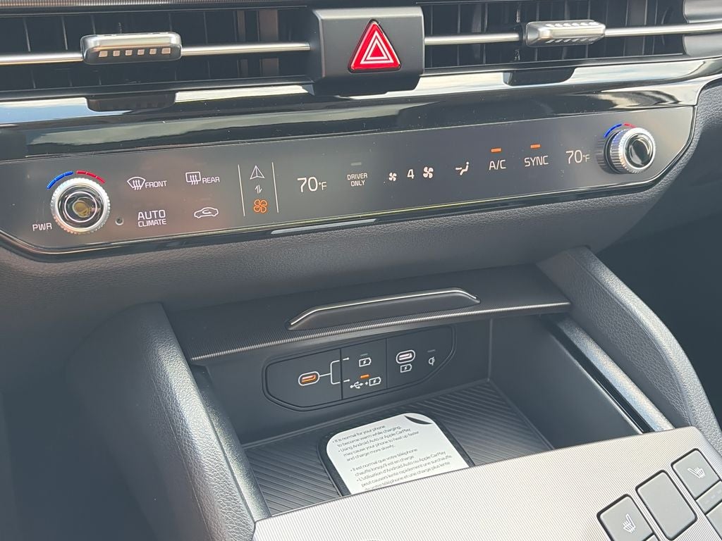 2027 Kia Sportage Hybrid EX