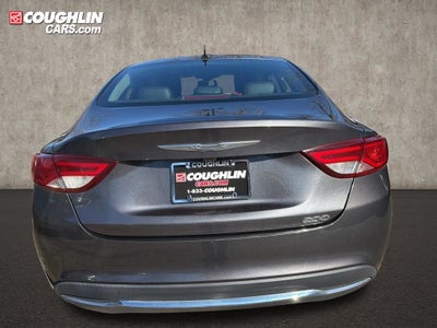 2016 Chrysler 200 Limited