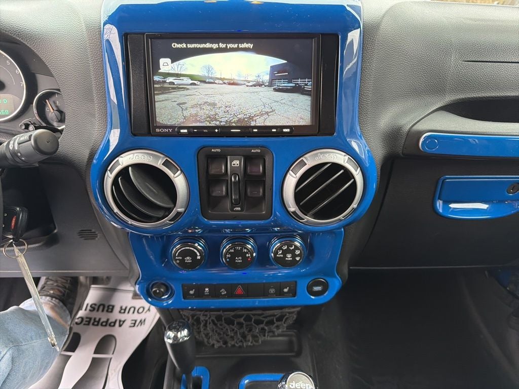 2014 Jeep Wrangler Unlimited Sahara