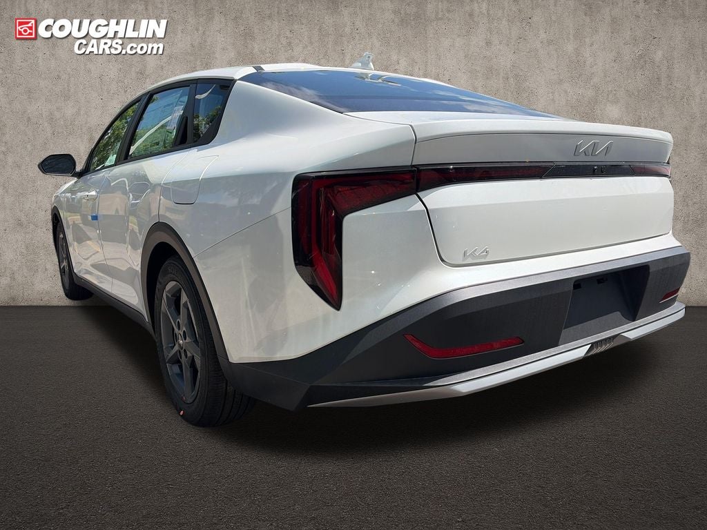 2026 Kia K4 LXS