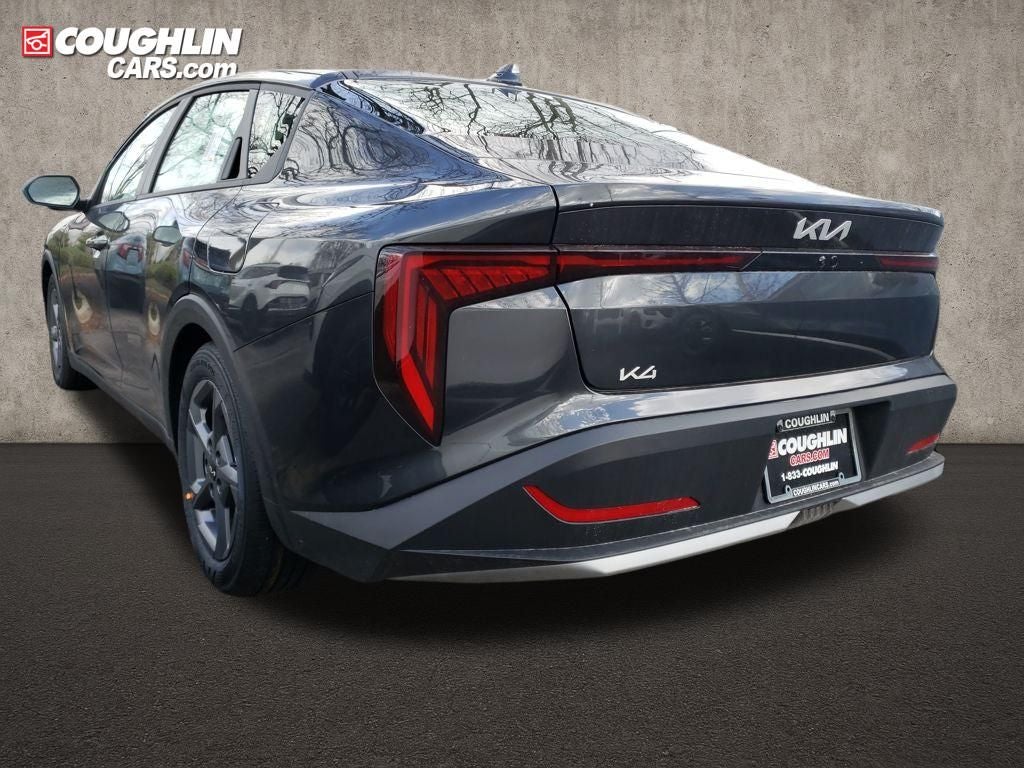2026 Kia K4 LXS