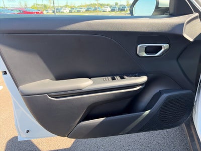 2026 Kia K4 LX