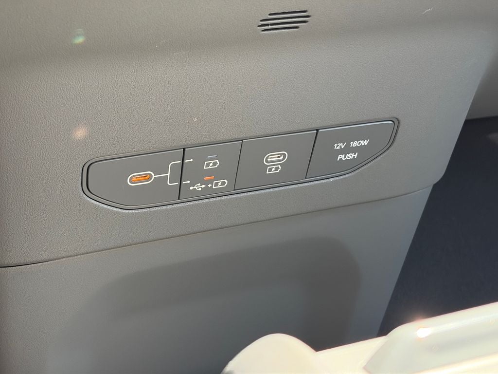 2026 Kia EV9 Land