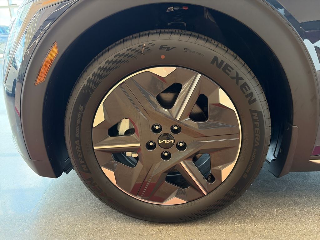 2026 Kia EV6 Light