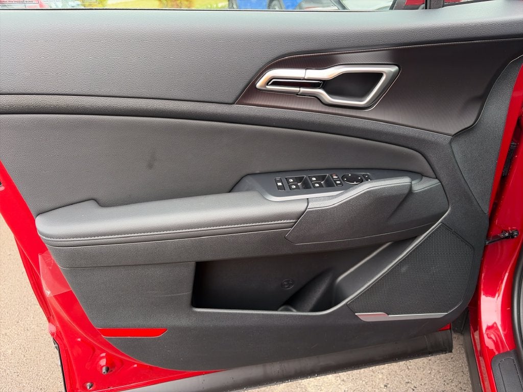 2027 Kia Sportage EX