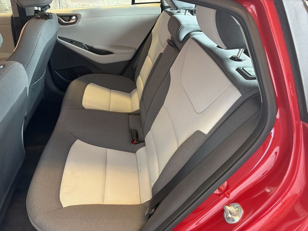 2020 Hyundai Ioniq Hybrid SE