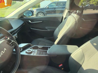 2024 Kia EV6 Light