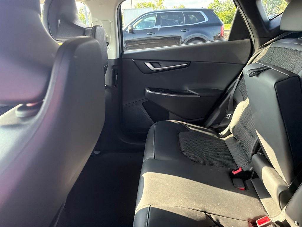 2024 Kia EV6 Light