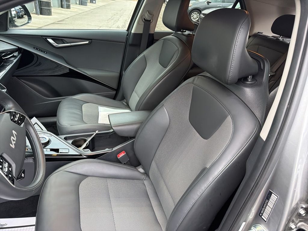 2023 Kia Niro EV Wind