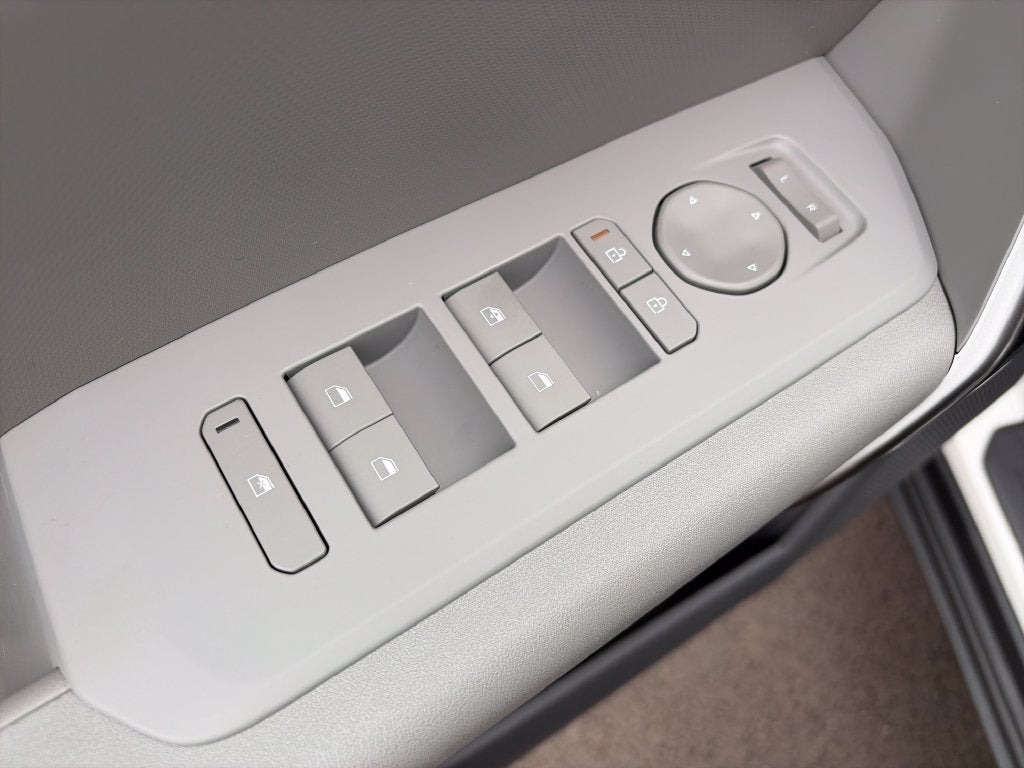 2027 Kia Seltos LX