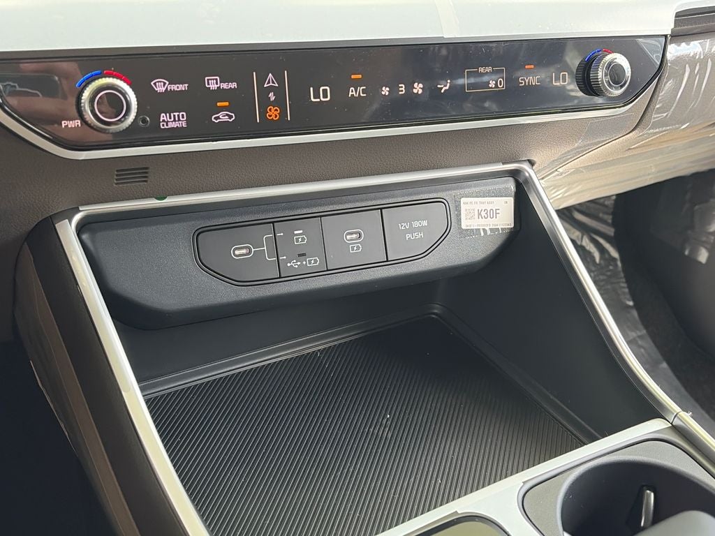 2026 Kia Carnival LXS