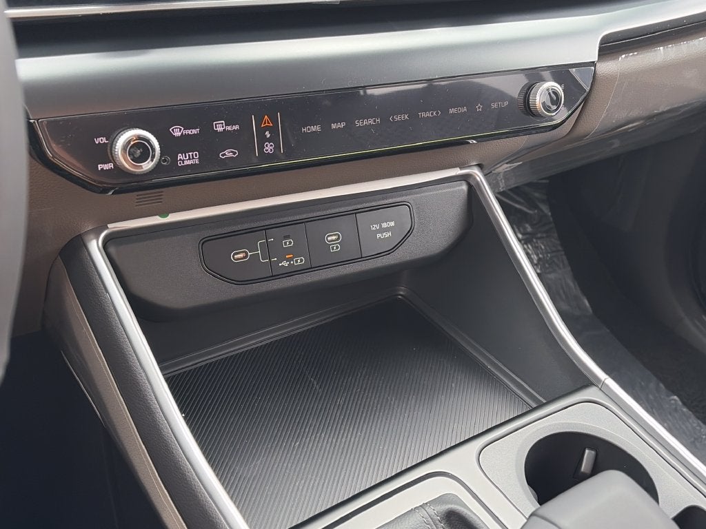 2027 Kia Carnival LX
