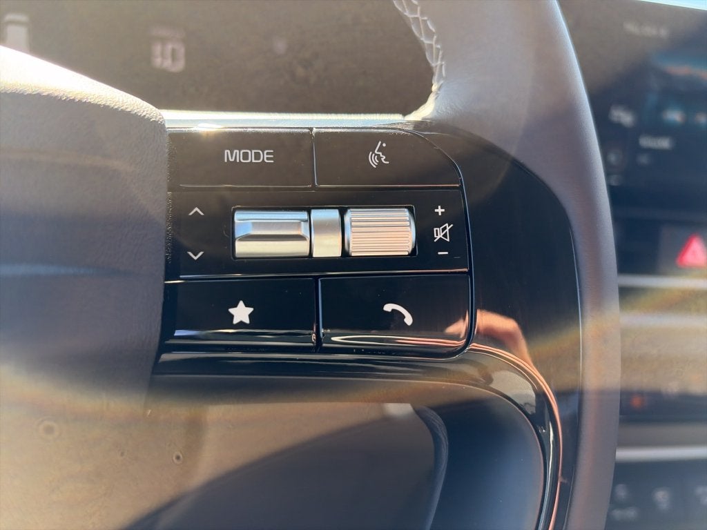 2027 Kia Carnival LX