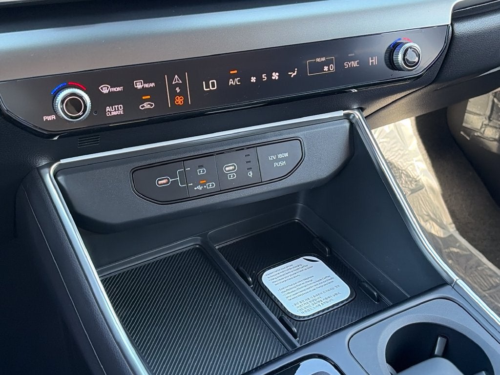 2027 Kia Carnival EX