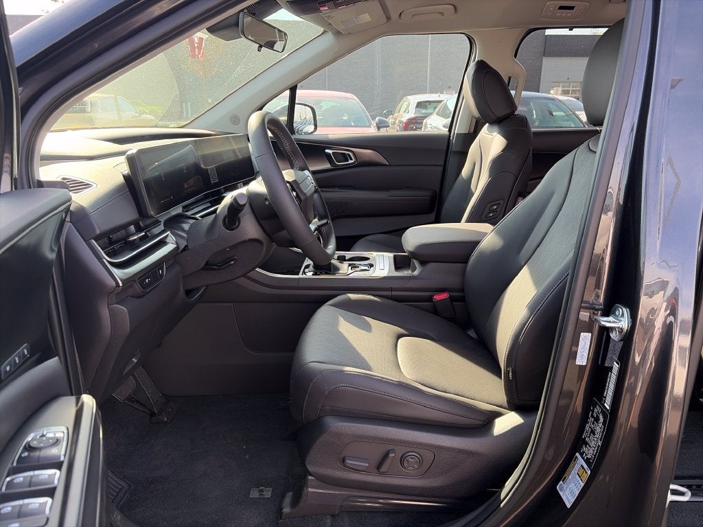 2027 Kia Carnival EX