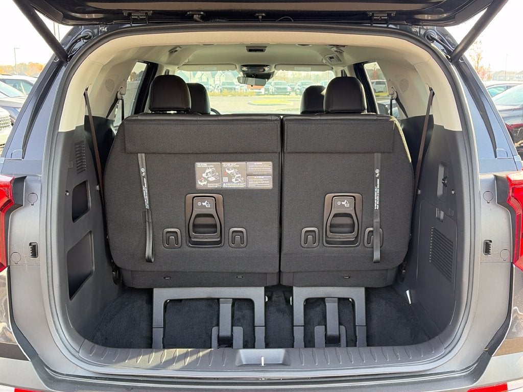 2027 Kia Carnival EX
