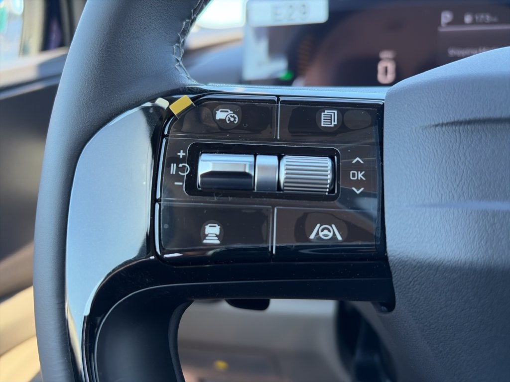 2027 Kia Carnival Hybrid EX