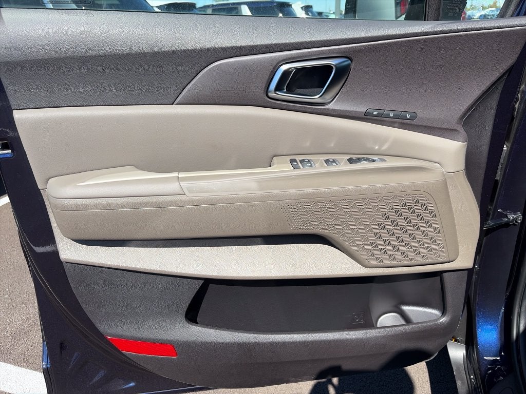 2027 Kia Carnival Hybrid EX