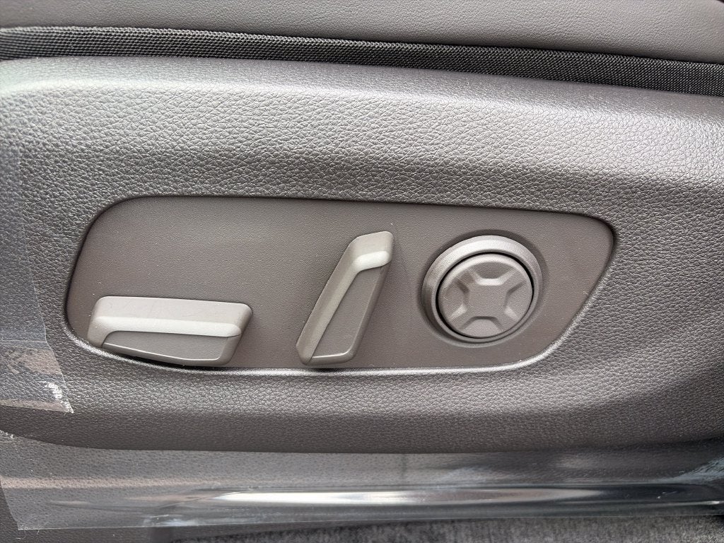 2027 Kia Carnival Hybrid EX