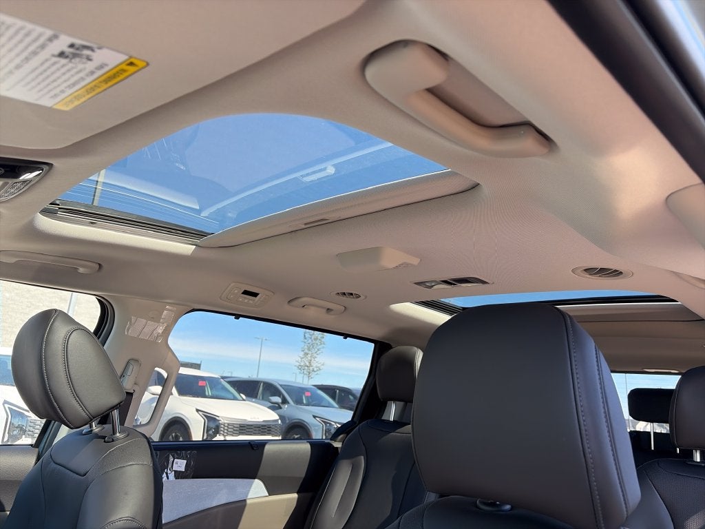 2027 Kia Carnival Hybrid SX