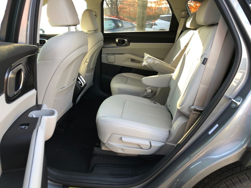 2025 Kia Sorento Hybrid EX