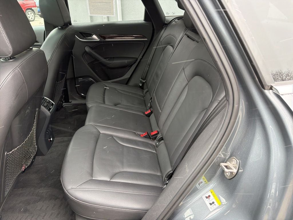 2016 Audi Q3 2.0T Prestige quattro