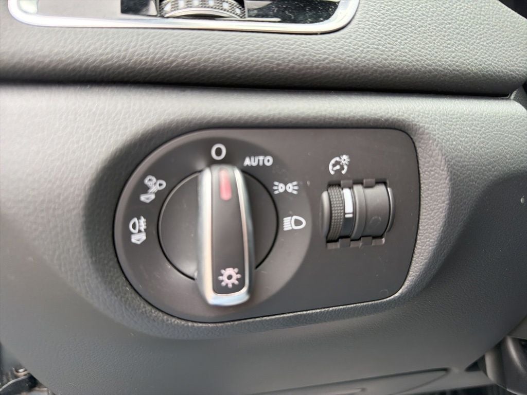 2016 Audi Q3 2.0T Prestige quattro